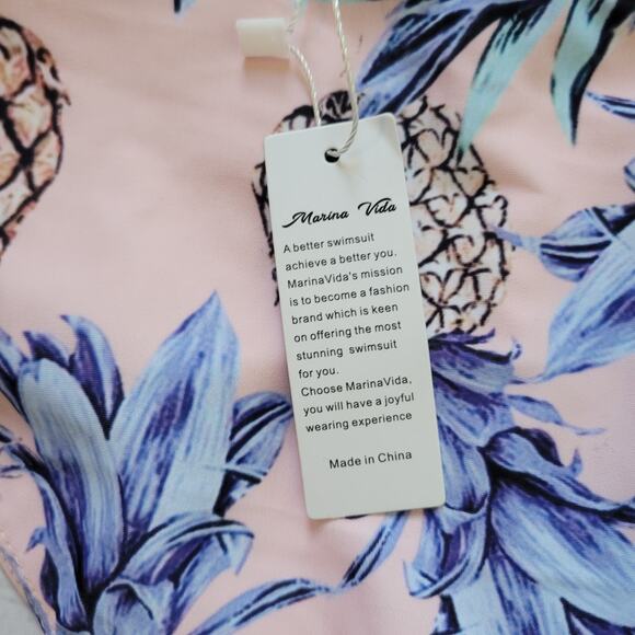 Merida Vida	Size	XS	NEW Pineapple Print Cheeky One Piece Halter Swim Suit Pink - Picture 7 of 11